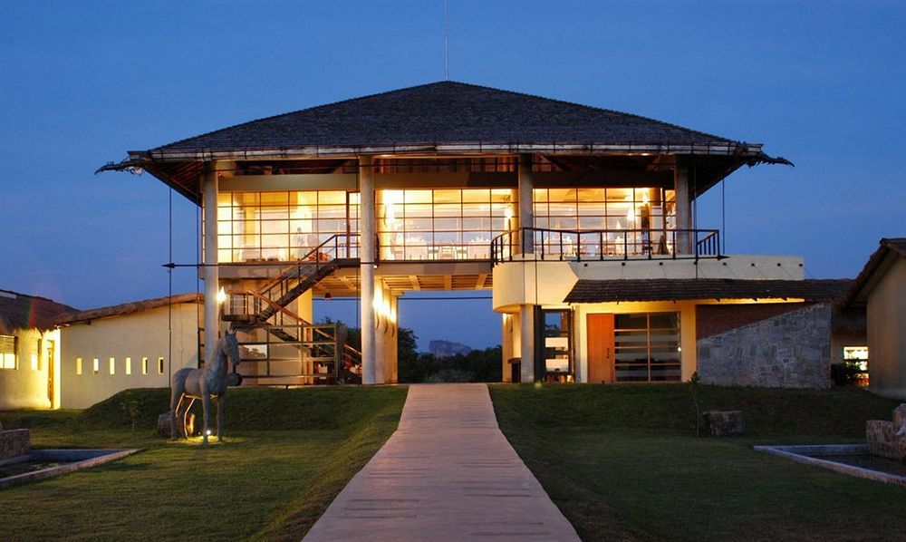 The Elephant Corridor Hotel Sigiriya Eksteriør bilde